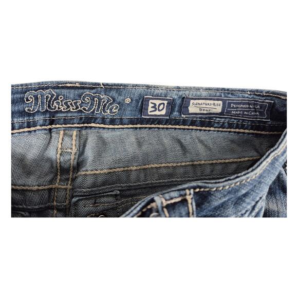 Miss Me Signature Bootcut Jeans Bling Flap Pockets Mid Rise 30 x 34 - Picture 3 of 3